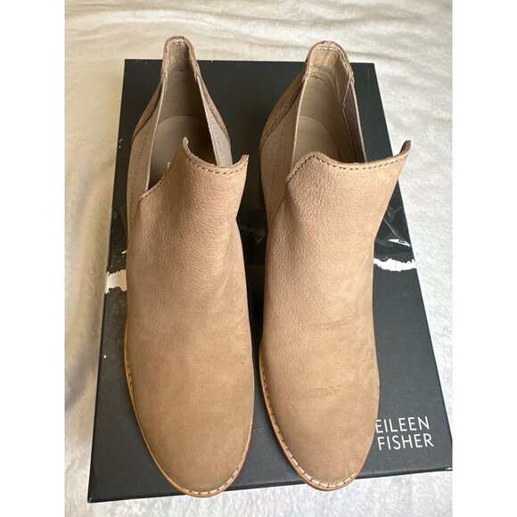 Eileen Fisher "Bayo-TN" Tumbled Nubuck Booties. NIB. Size 6 - Picture 2 of 12